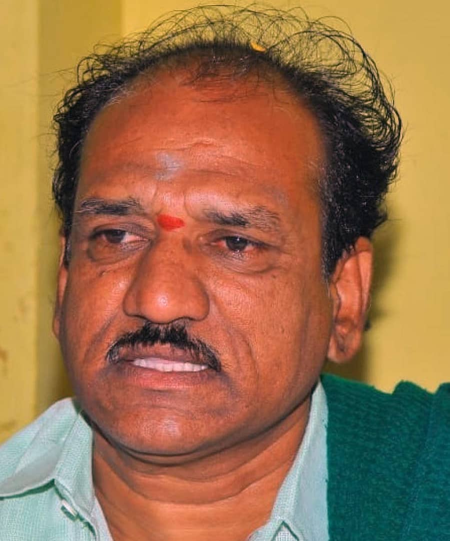 ದರೂರು ಪುರುಷೋತ್ತಮಗೌಡ