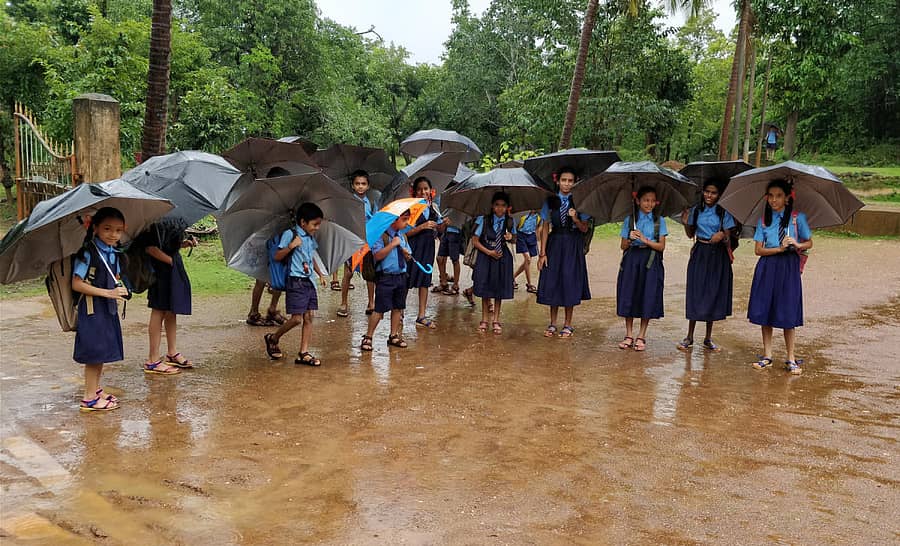 ಗ್ರಾಮೀಣ ಸರ್ಕಾರಿ ಶಾಲೆಯ ಮಕ್ಕಳು (ಸಾಂದರ್ಭಿಕ ಚಿತ್ರ)