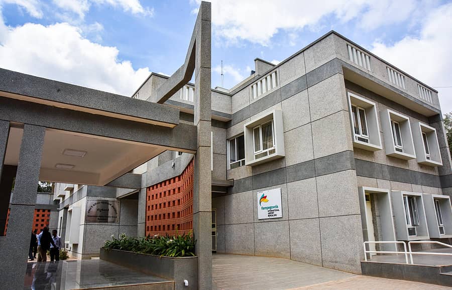 ಬಿಐಎಎಲ್ ನಿರ್ಮಿಸಿರುವ ಬೆಟ್ಟಕೋಟೆಯ ಸರ್ಕಾರಿ ಹಿರಿಯ ಪ್ರಾಥಮಿಕ ಶಾಲೆಯ ಹೊರ ನೋಟ –ಪ್ರಜಾವಾಣಿ ಚಿತ್ರ