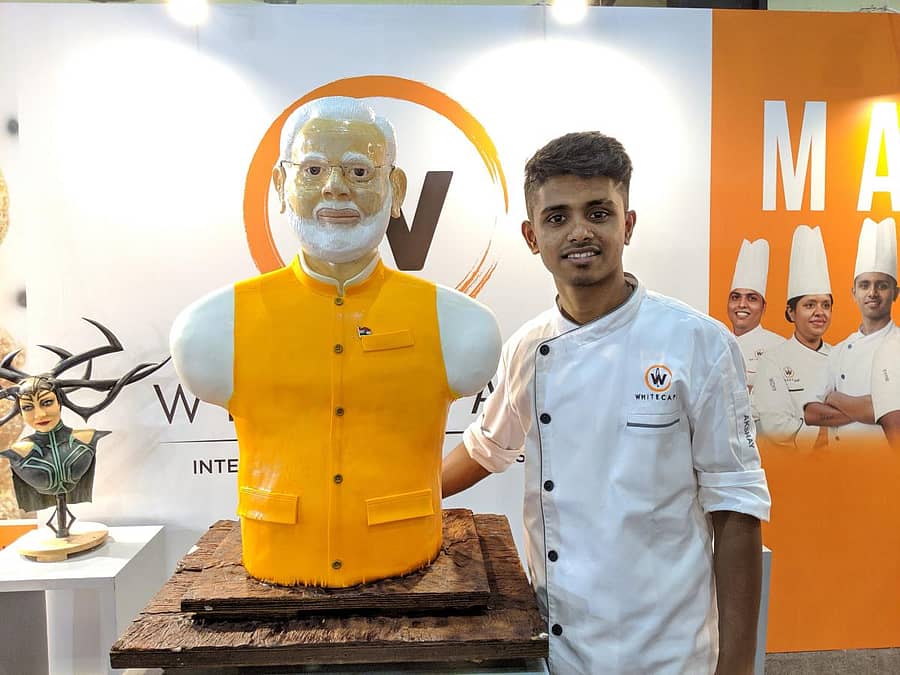 ಮೋದಿ ಕೇಕ್ ಜತೆ ಶೆಫ್ ಅಕ್ಷಯ್ ಗೌಡ