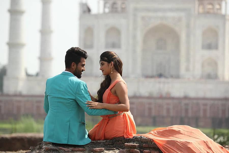 ‘ಕಿಸ್’ ಚಿತ್ರದಲ್ಲಿ ವಿರಾಟ್ ಮತ್ತು ಶ್ರೀಲೀಲಾ