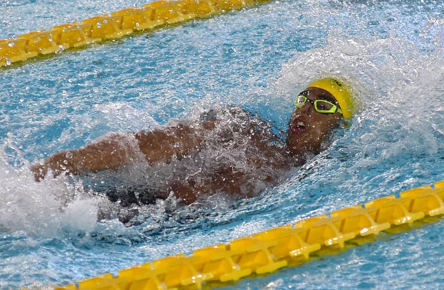 ಪುರುಷರ 100 ಮೀಟರ್ಸ್ ಬ್ಯಾಕ್ಸ್ಟ್ರೋಕ್ ಸ್ಪರ್ಧೆಯಲ್ಲಿ ಕೂಟ ದಾಖಲೆಯೊಂದಿಗೆ ಚಿನ್ನದ ಪದಕ ಗಳಿಸಿದ ಭಾರತದ ಶ್ರೀಹರಿ ನಟರಾಜ್ ಗುರಿಯತ್ತ ಸಾಗಿದ ಕ್ಷಣ –ಪ್ರಜಾವಾಣಿ ಚಿತ್ರ/ ಇರ್ಷಾದ್ ಮಹಮ್ಮದ್