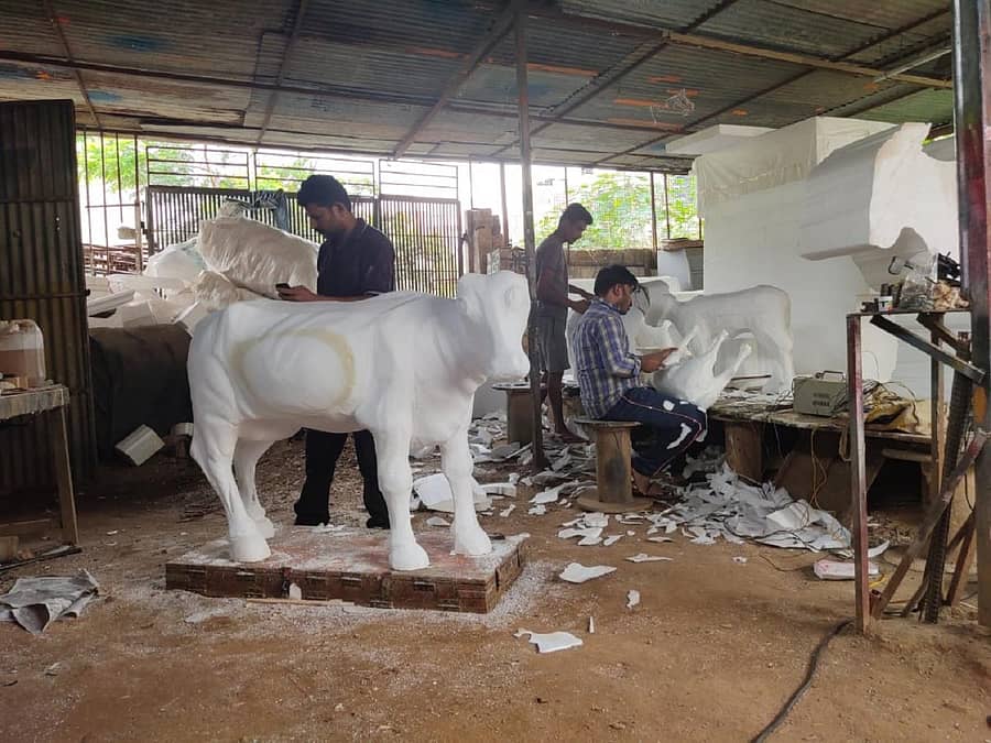 ನಿರ್ಮಾಣಹಂತದಲ್ಲಿರುವ ಸ್ತಬ್ಧ ಚಿತ್ರ