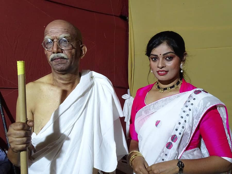 ‘ಗಾಂಧಿ ಜಯಂತಿ’ ನಾಟಕದ ದೃಶ್ಯ