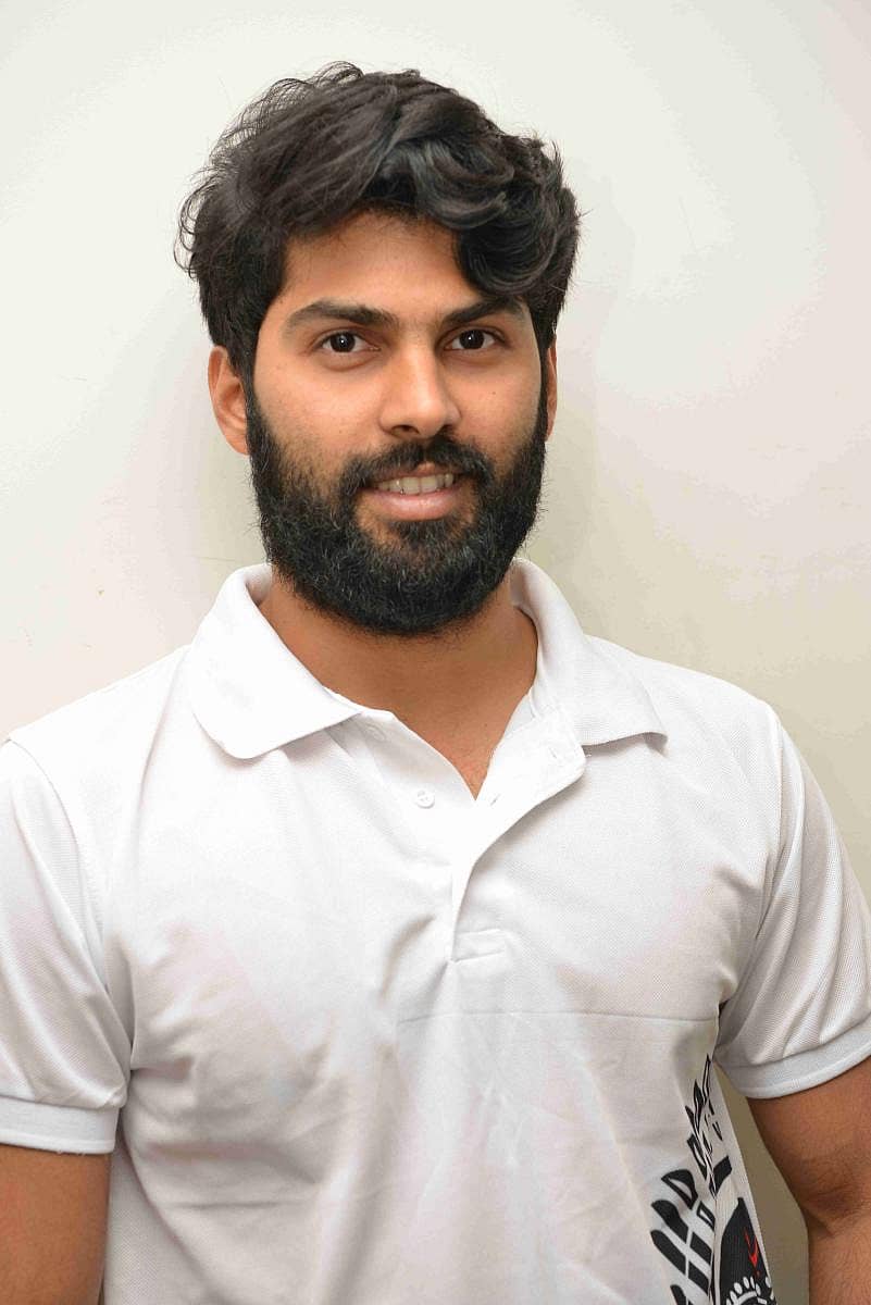 ಪ್ರಣವ್ ಹೆಗಡೆ