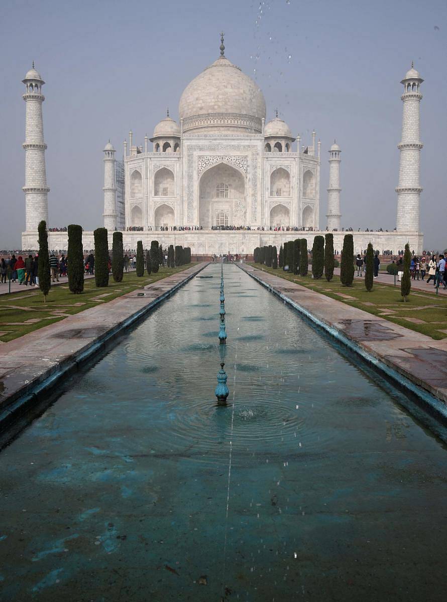ಆಗ್ರಾದ ಸುಪ್ರಸಿದ್ಧ ತಾಜ್ಮಹಲ್