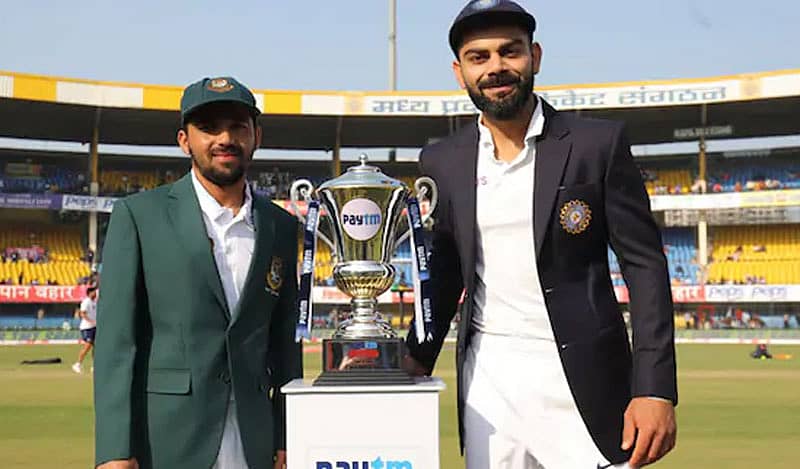 ಮೊಮಿನುಲ್ ಹಕ್ , ವಿರಾಟ್ ಕೊಹ್ಲಿ