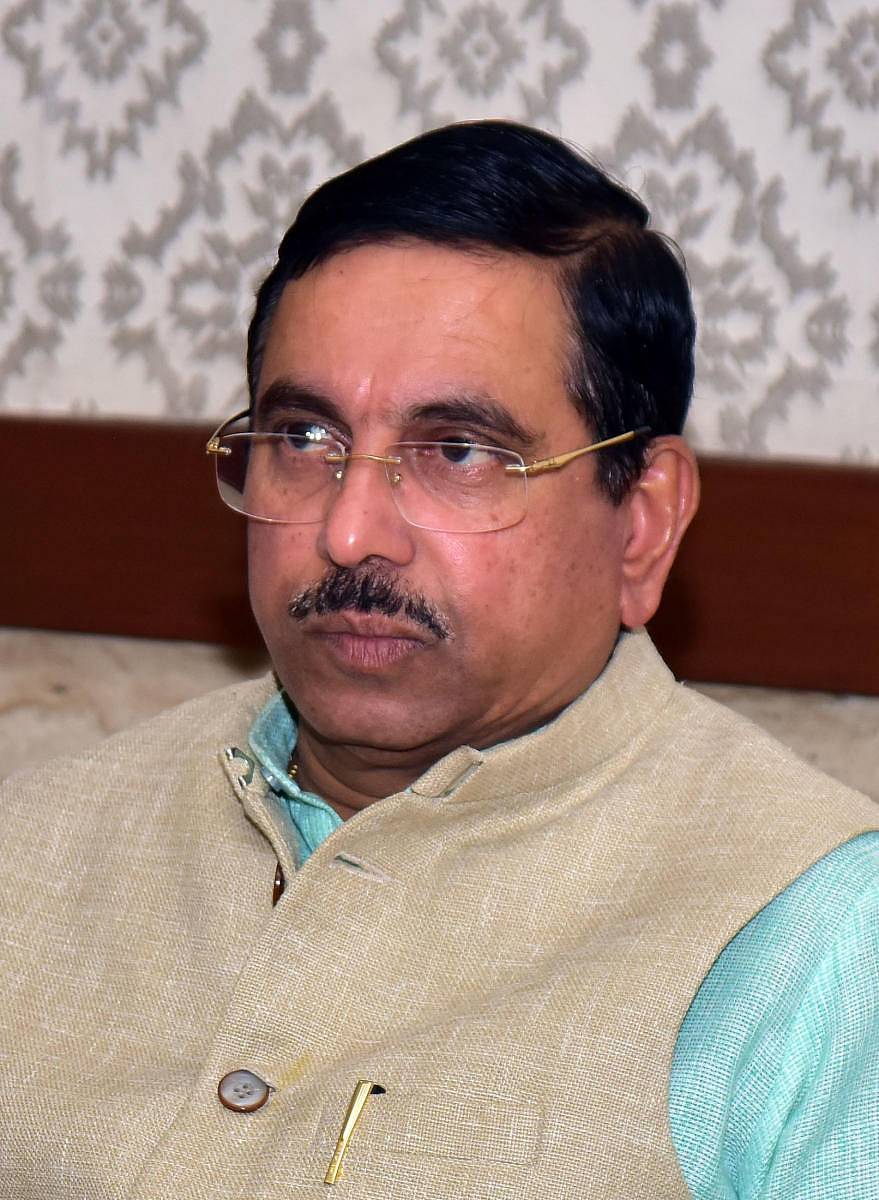 ಸಚಿವ ಪ್ರಹ್ಲಾದ್ ಜೋಷಿ