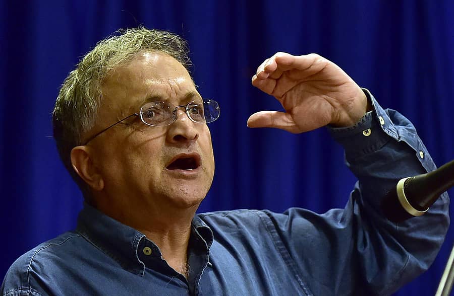 ಇತಿಹಾಸಜ್ಞ ರಾಮಚಂದ್ರ ಗುಹಾ