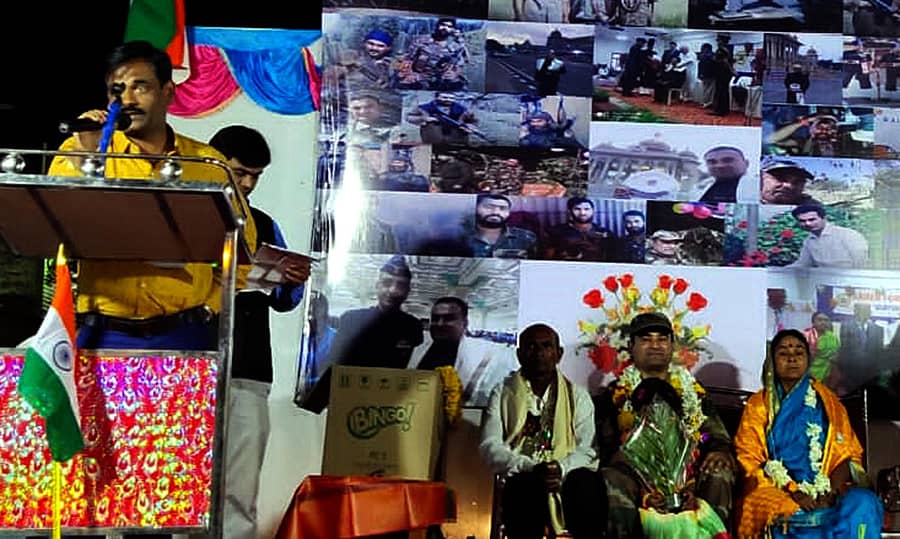 ಚಿಟಗುಪ್ಪದಲ್ಲಿ ಶನಿವಾರ ನಡೆದ ಯುದ್ಧವೀರ ಪ್ರಶಸ್ತಿ ಪುರಸ್ಕೃತ ವಿನೋದ ಸಿರ್ಕೆ ಅವರ ಸನ್ಮಾನ ಸಮಾರಂಭದಲ್ಲಿ ನ್ಯಾಯಾಧೀಶ ವಿಜಯಕುಮಾರ ಜಟ್ಲಾ ಮಾತನಾಡಿದರು