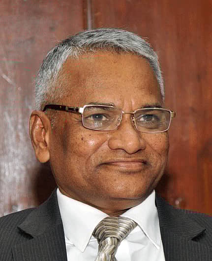 ಪ್ರೊ. ರವಿವರ್ಮ ಕುಮಾರ್