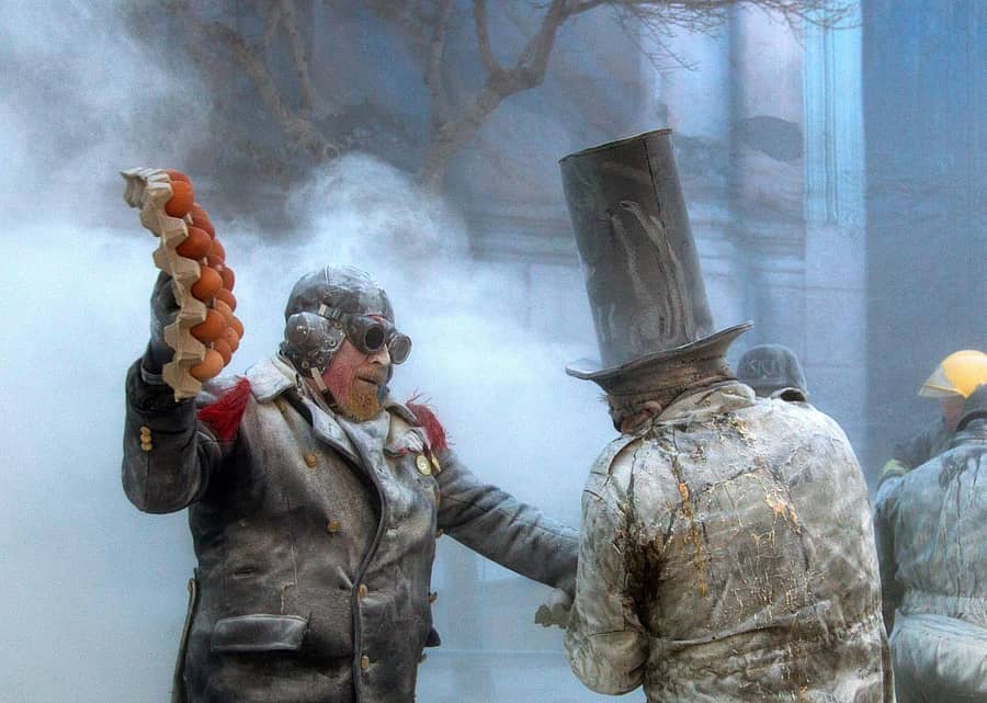 ಹಿಟ್ಟು–ಮೊಟ್ಟೆಯ ಕದನದ ನೋಟ