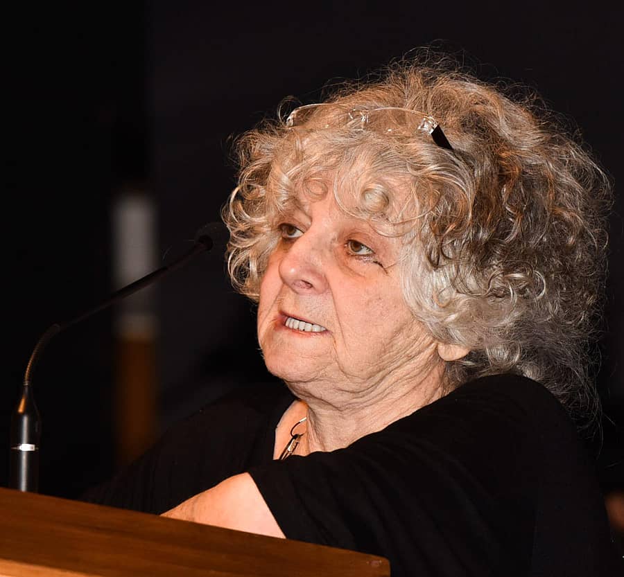 ಪ್ರೊ.ಅದಾ ಯೊನಾಥ್