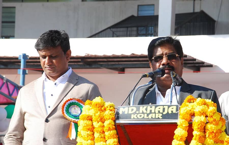 ಕೋಲಾರದಲ್ಲಿ ಭಾನುವಾರ ನಡೆದ ಗಣರಾಜ್ಯೋತ್ಸವದಲ್ಲಿ ಜಿಲ್ಲಾ ಉಸ್ತುವಾರಿ ಸಚಿವ ಎಚ್.ನಾಗೇಶ್ ಮಾತನಾಡಿದರು.