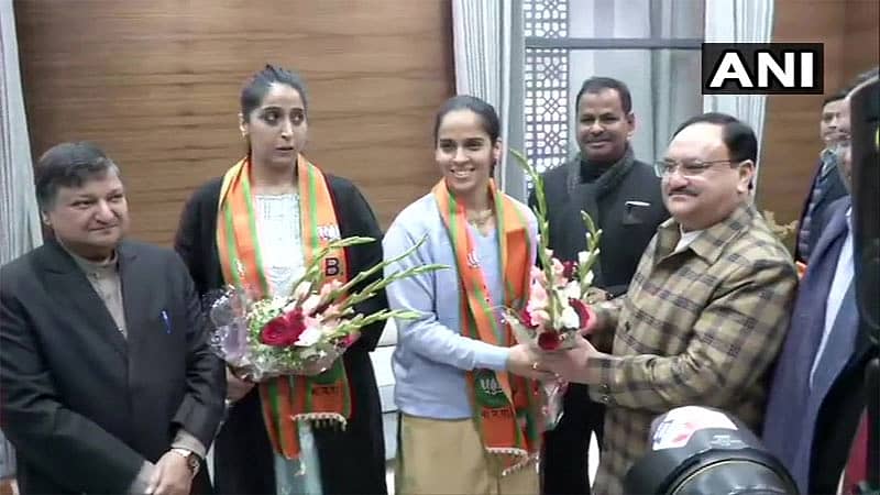 ಸಹೋದರಿ ಚಂದ್ರಾಂಶು ಜತೆ ಬಿಜೆಪಿ ರಾಷ್ಟ್ರೀಯ ಅಧ್ಯಕ್ಷ ಜೆ.ಪಿ.ನಡ್ಡಾ ಅವರನ್ನು ಭೇಟಿಯಾದ ಸೈನಾ ನೆಹ್ವಾಲ್