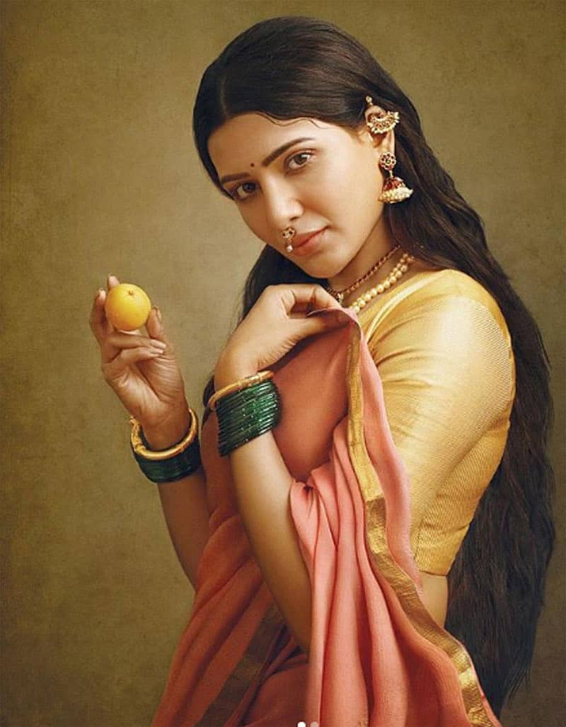 ರಾಜಾ ರವಿವರ್ಮನ ಕಲಾಕೃತಿಯ ಭಂಗಿಯಲ್ಲಿ ನಿಂತಿರುವ ನಟಿ ಸಮಂತಾ ಅಕ್ಕಿನೇನಿ