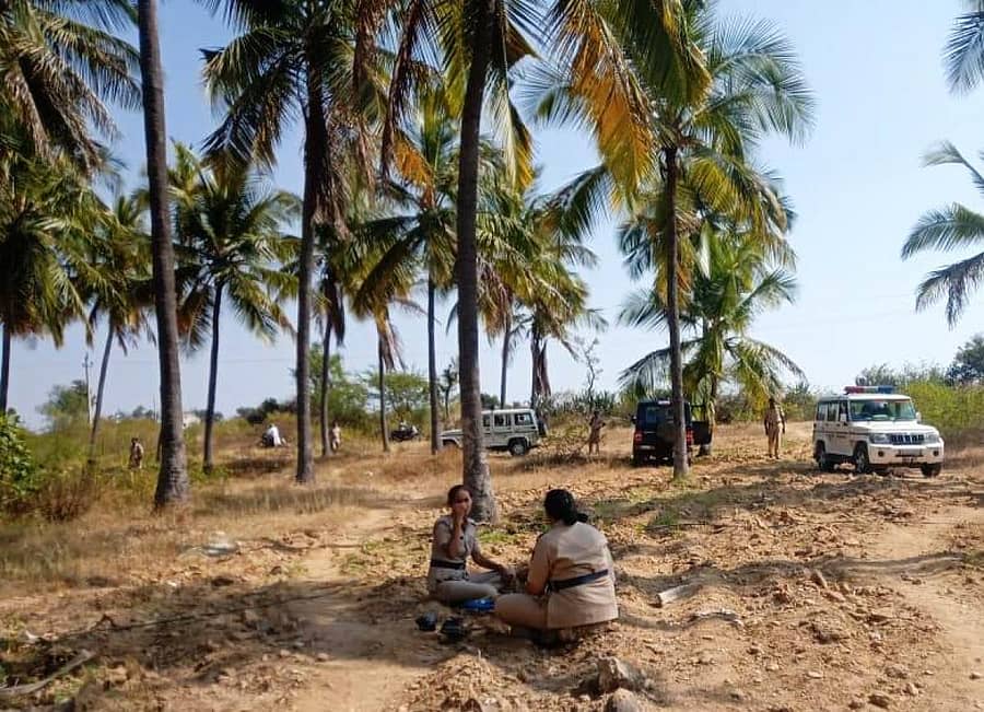 ಹೆದ್ದಾರಿಯ ಬೈಪಾಸ್‌ ಸರ್ವೆ ಪೊಲೀಸ್‌ ಬಿಗಿ ಭದ್ರತೆಯಲ್ಲಿ ಆರಂಭವಾಯಿತು.