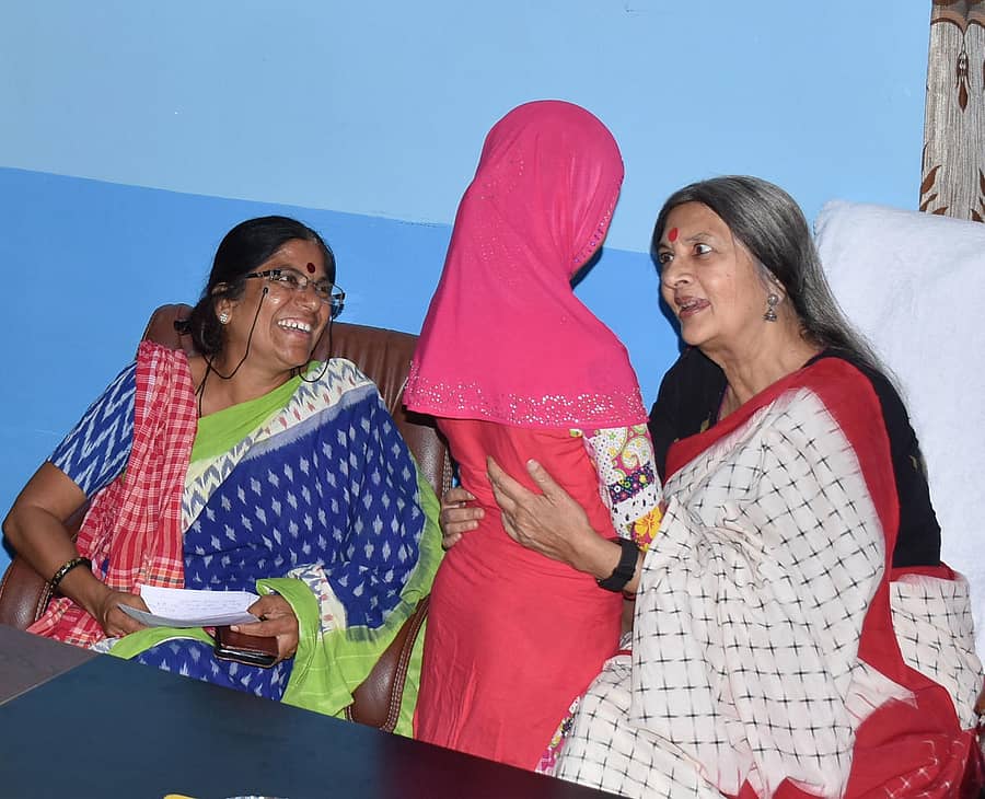 ಬೀದರ್ನ ಶಾಹೀನ್ ಶಾಲೆಯಲ್ಲಿ ಬಾಲಕಿಯೊಂದಿಗೆ ಮಾತನಾಡಿದ ಸಿಪಿಎಂ ಪಾಲಿಟ್ ಬ್ಯೂರೊ ಸದಸ್ಯೆ ಬೃಂದಾ ಕಾರಟ್