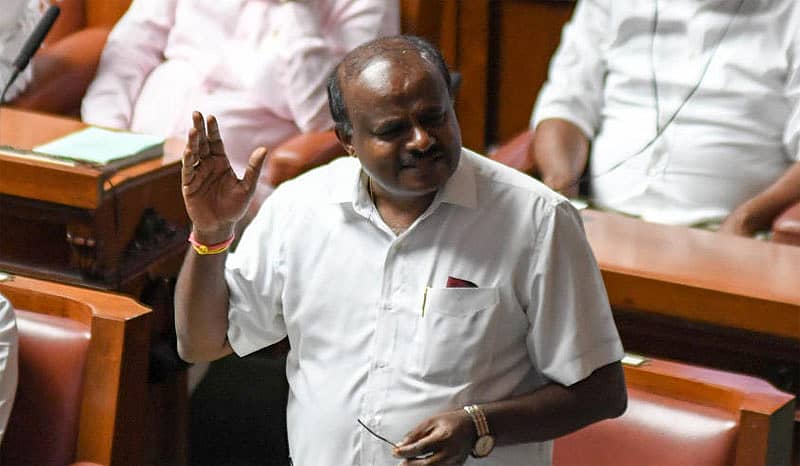 ವಿಧಾನಸಭೆಯಲ್ಲಿ ಗುರುವಾರ ನಡೆದ ಕಲಾಪದಲ್ಲಿ ಜೆಡಿಎಸ್ ಶಾಸಕಾಂಗ ಪಕ್ಷದ ನಾಯಕ ಎಚ್.ಡಿ.ಕುಮಾರಸ್ವಾಮಿ ಮಾತನಾಡಿದರು.