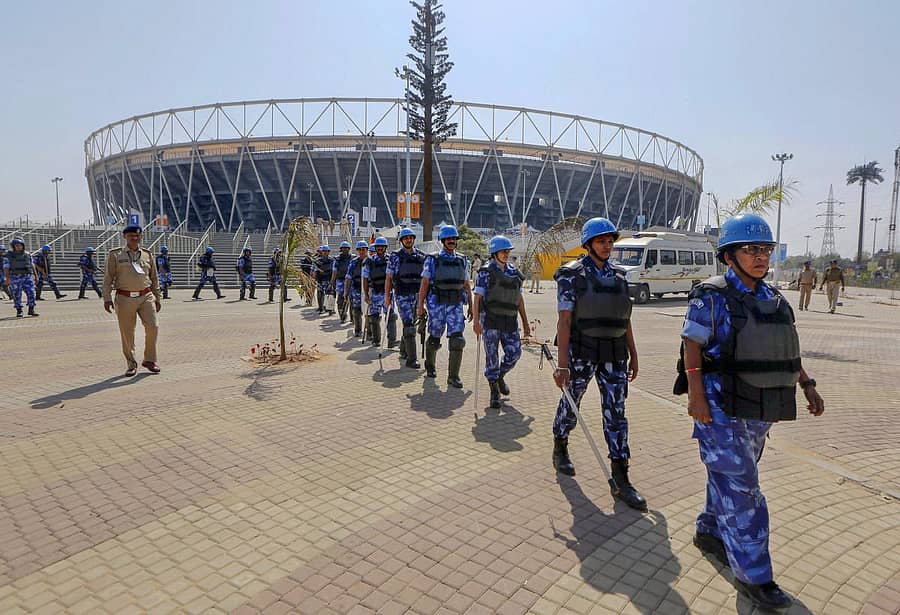 ಅಹಮದಾಬಾದ್ನ ಸರ್ದಾರ್ ಪಟೇಲ್ ಕ್ರೀಡಾಂಗಣದಲ್ಲಿ ಭಾರಿ ಭದ್ರತೆ ಒದಗಿಸಲಾಗಿದೆ