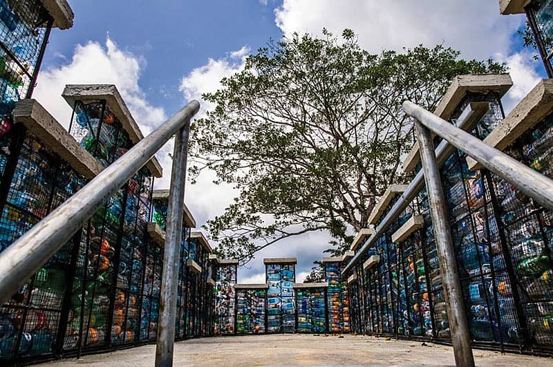 ಪ್ಲಾಸ್ಟಿಕ್ ಗ್ರಾಮ