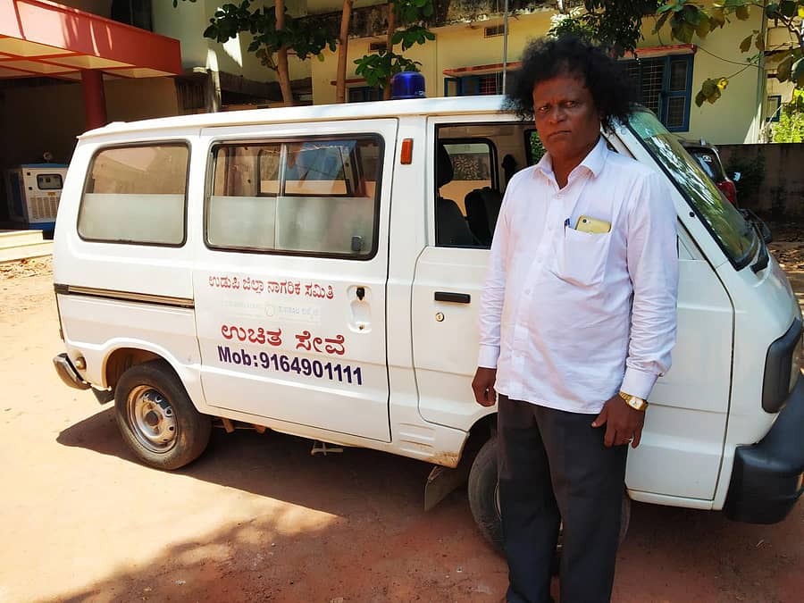 ನಿತ್ಯಾನಂದ ಒಳಕಾಡು, ಸಾಮಾಜಿಕ ಕಾರ್ಯಕರ್ತ