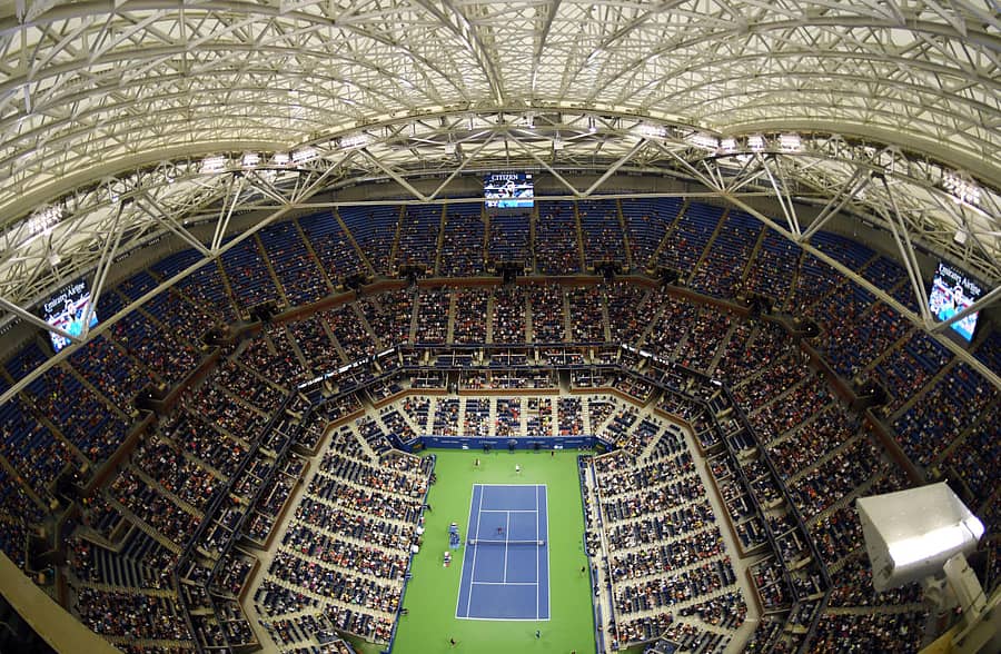 ಬಿಲ್ಲಿ ಜೀನ್ ಕಿಂಗ್ ರಾಷ್ಟ್ರೀಯ ಟೆನಿಸ್ ಕೇಂದ್ರದಲ್ಲಿರುವ ಆರ್ಥರ್ ಆ್ಯಷೆ ಕ್ರೀಡಾಂಗಣ