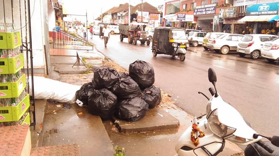 ಲಾಕ್‍ಡೌನ್‍ಗೆ ಮುಂಚಿತವಾದ್ದ ದೃಶ್ಯ