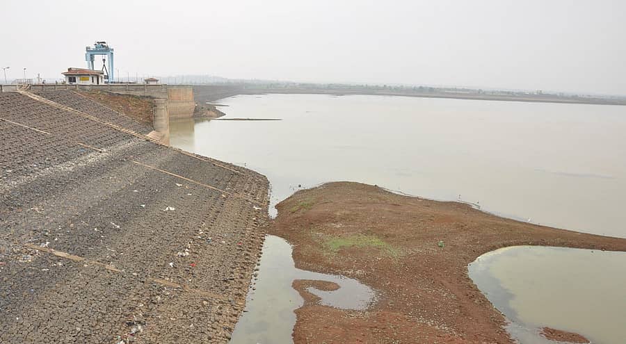 ಬೀದರ್ ಜಿಲ್ಲೆಯ ಕಾರಂಜಾ ಜಲಾಶಯದಲ್ಲಿ ನೀರಿನ ಪ್ರಮಾಣ ಕಡಿಮೆಯಾಗಿದೆ