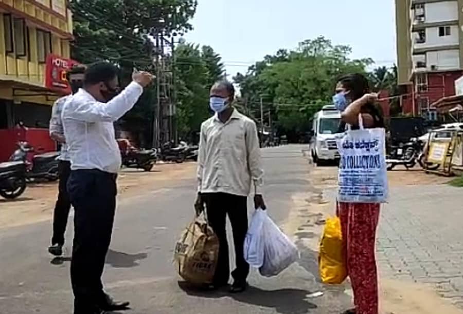 ಗುಣಮುಖರಾದ ಅಜ್ಜ, ಮೊಮ್ಮಗಳನ್ನು ಬೋಳೂರಿನಲ್ಲಿ ಬುಧವಾರ ಸ್ವಾಗತಿಸಲಾಯಿತು.