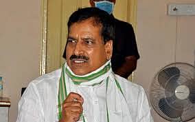 ರೈಲ್ವೆ ಖಾತೆ ರಾಜ್ಯ ಸಚಿವ ಸುರೇಶ ಅಂಗಡಿ 