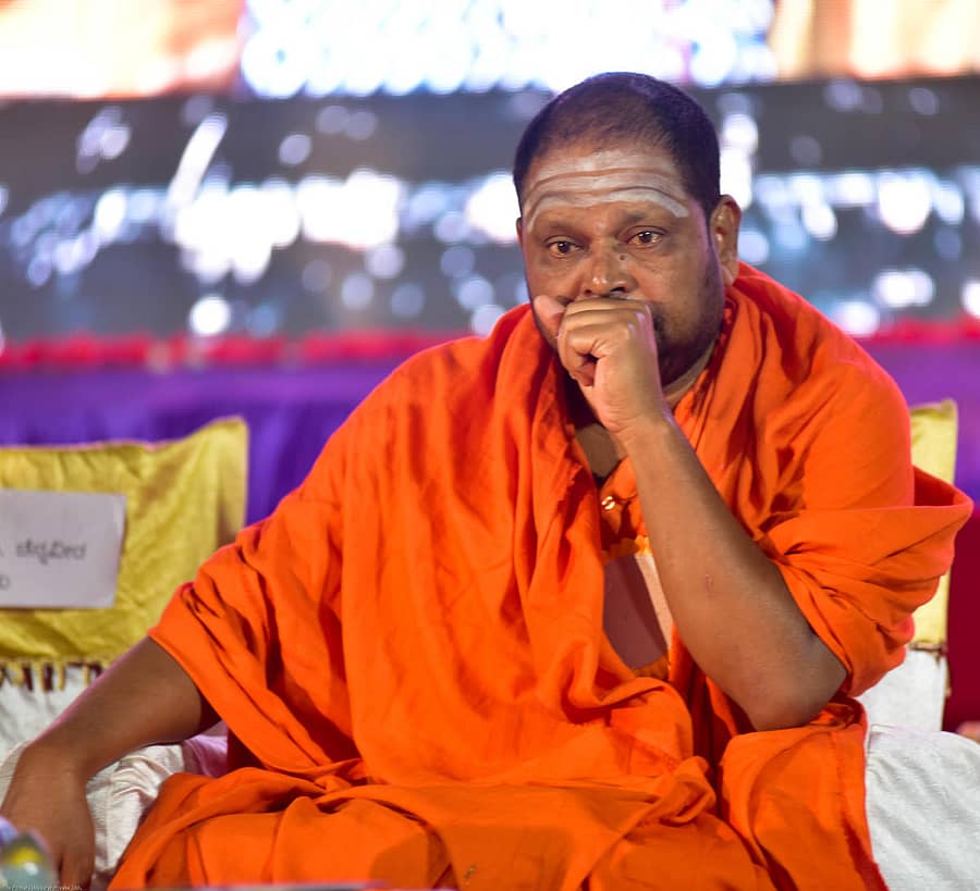 ಸಾರಂಗಧರ ದೇಶಿಕೇಂದ್ರ ಸ್ವಾಮೀಜಿ