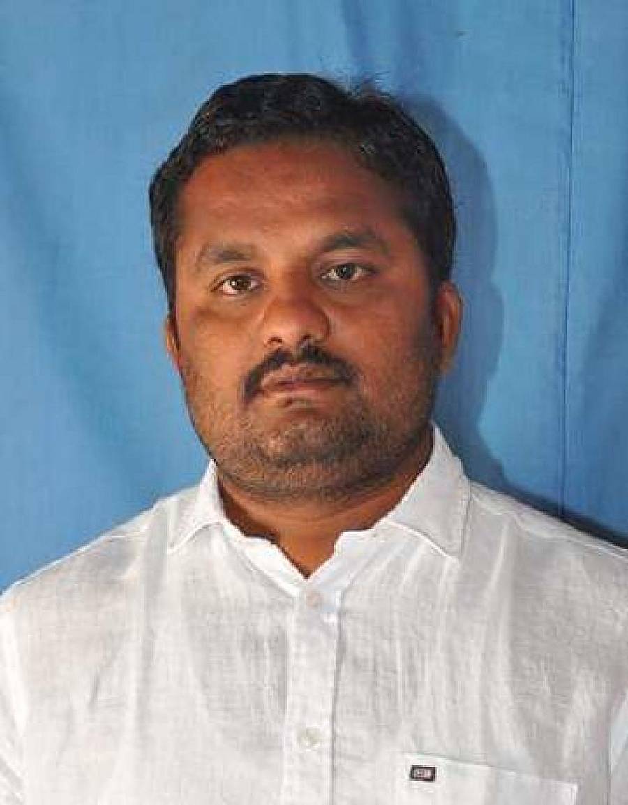 ಪ್ರವೀಣ ಮುಚಟ್ಟಿ