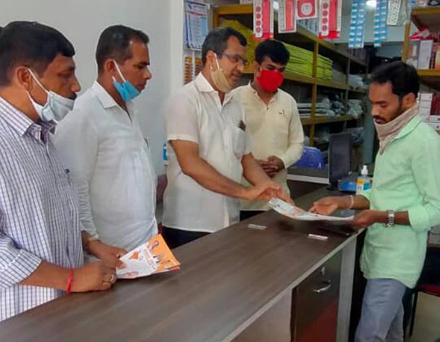 ಶಿರಸಿಯಲ್ಲಿ ಕರಪತ್ರ ವಿತರಿಸುವ ಮೂಲಕ ಬಿಜೆಪಿ ಮನೆ–ಮನೆ ಸಂಪರ್ಕ ಅಭಿಯಾನಕ್ಕೆ ಚಾಲನೆ ನೀಡಲಾಯಿತು