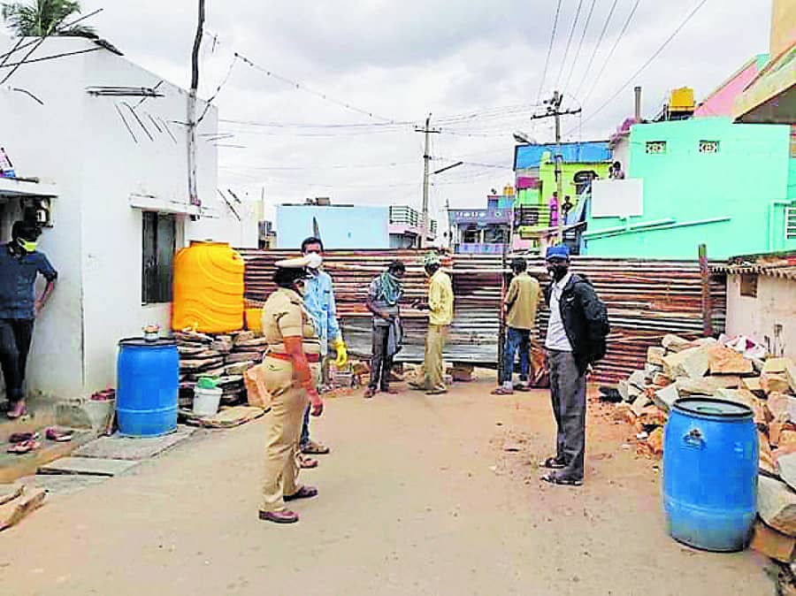ಶಿರಾದ ಗೌಳಿಗರಹಟ್ಟಿಯನ್ನು ಸೀಲ್ಡೌನ್ ಮಾಡಲಾಗಿದೆ
