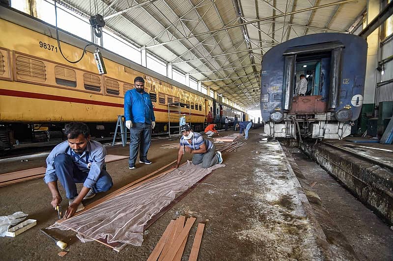 ಕೊರೊನಾ ಪೀಡಿತರಿಗೆ ರೈಲ್ವೆ ನಿಲ್ದಾಣ (ಸಾಂದರ್ಭಿಕ ಚಿತ್ರ)