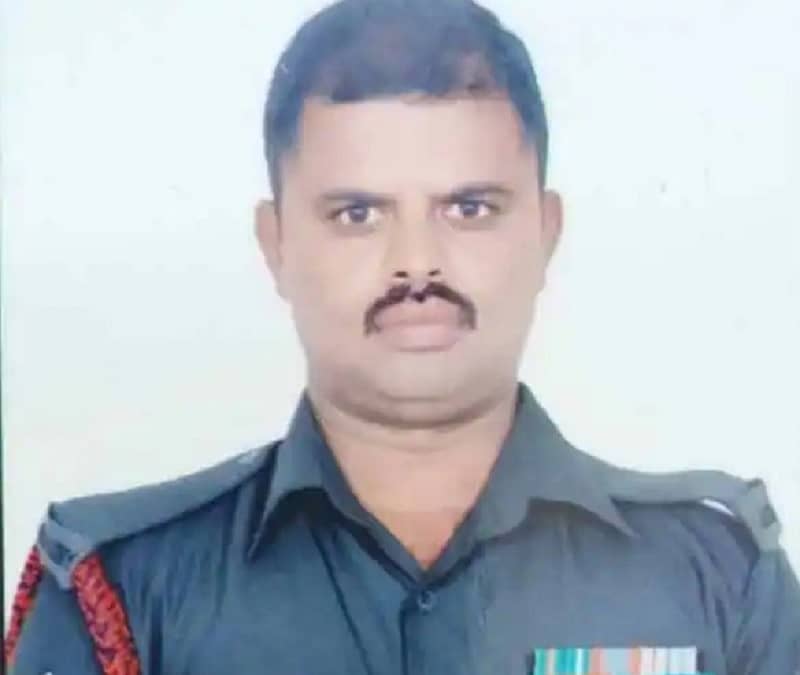 ಹುತಾತ್ಮ ಯೋಧ ಹವಾಲ್ದಾರ್ ಪಳನಿ 