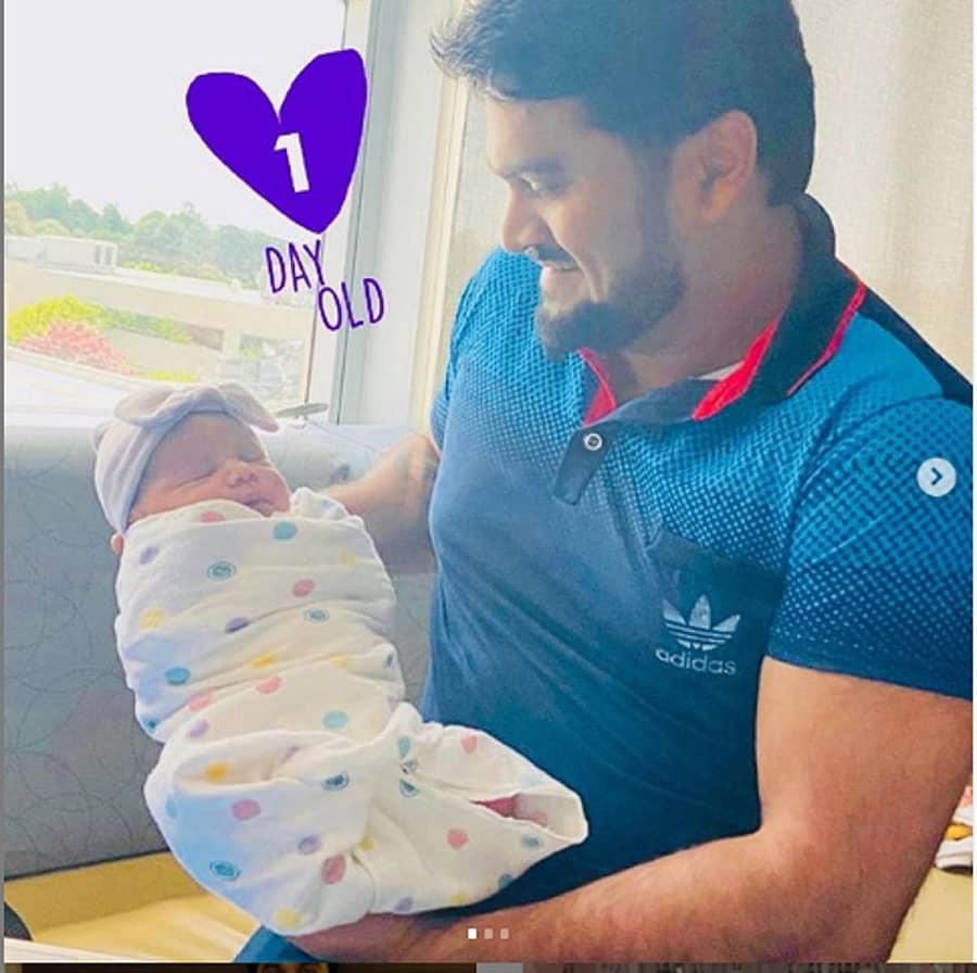 ಮಗು ಜೊತೆ ನೇಹಾ ಪತಿ