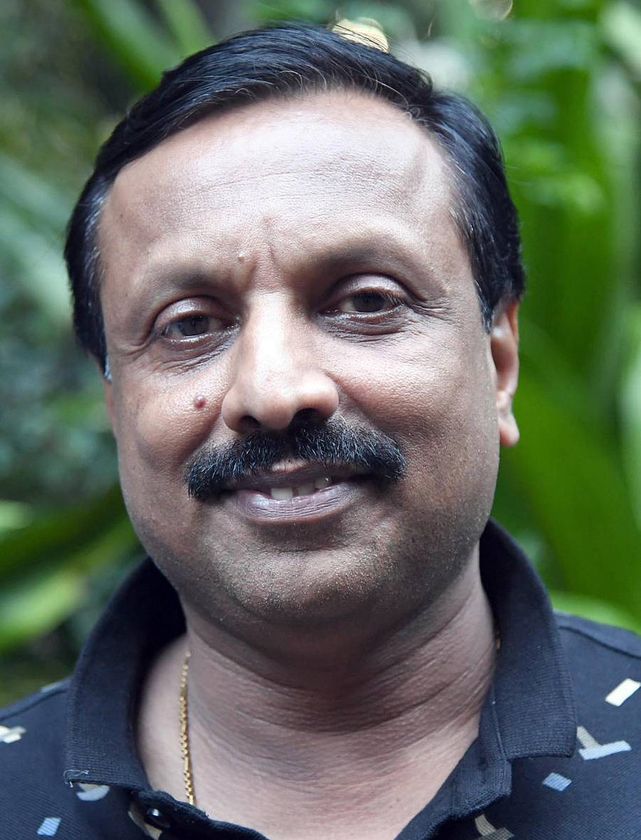 ವಿನಯ್ ಮೃತ್ಯುಂಜಯ