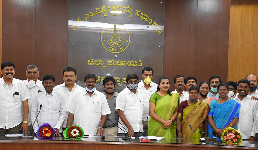 ಸ್ಥಾಯಿ ಸಮಿತಿಗಳ ಚುನಾವಣೆಯಲ್ಲಿ ಭಾಗವಹಿಸಿದ್ದ ಸದಸ್ಯರು