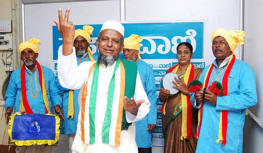 ಇಮಾಮ್ ಸಾಬ್ ವಲ್ಲೇಪುರ ತಂಡದ ಗಾಯನ ಚಿತ್ರ: ಗುರು ಹಬೀಬ್