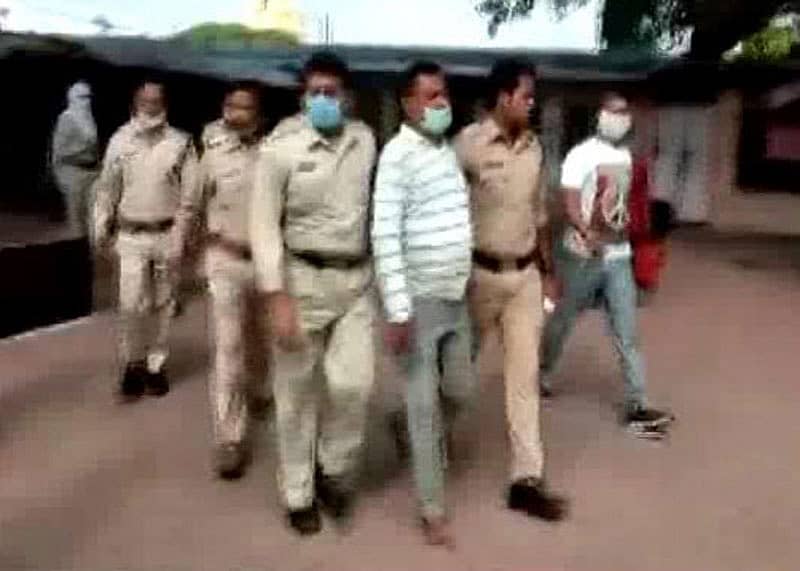 ವಿಕಾಸ್  ದುಬೆ