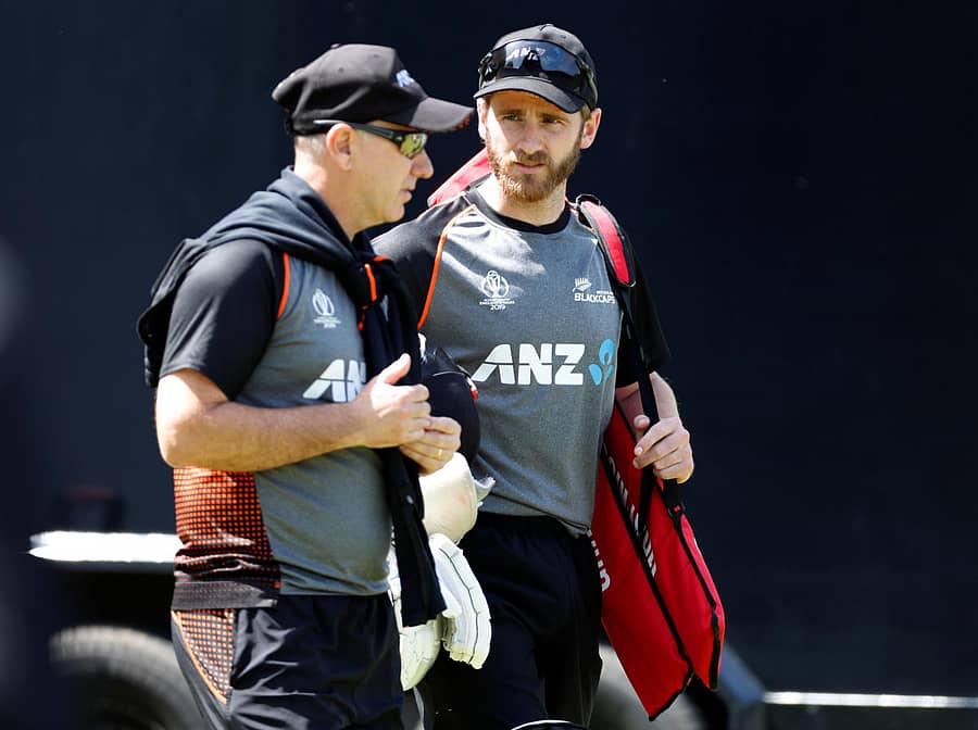 ಗ್ಯಾರಿ ಸ್ಟೀಡ್‌ (ಎಡ) ಮತ್ತು ಕೇನ್‌ ವಿಲಿಯಮ್ಸನ್‌ 