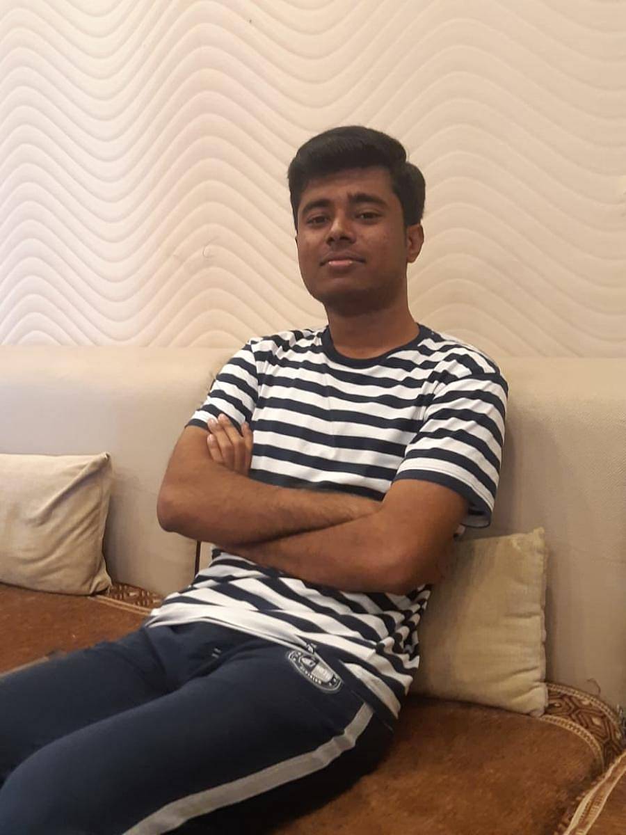 ದಾವಣಗೆರೆಯ ಶ್ರೀಗಂಧ ರೆಸಿಡೆನ್ಸಿಯಲ್ಲಿ ವಾಸ್ತವ್ಯ ಹೂಡಿದ್ದ ಡ್ರೋನ್ ಪ್ರತಾಪ್