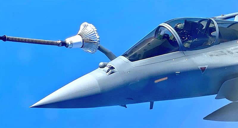 ಇಂಧನ ತುಂಬುವ ಚಿತ್ರ