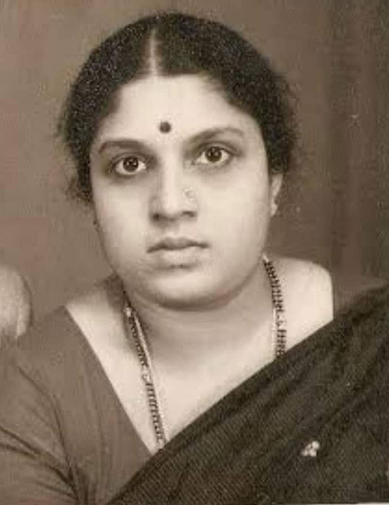 ಜ್ಞಾನಾಂಬಿಕೆ ವಾಟಾಳ್ ನಾಗರಾಜ್