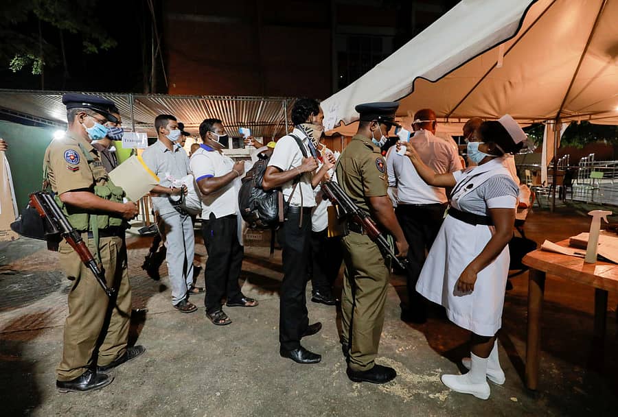 ಕೋವಿಡ್ ನಡುವೆ ಶ್ರೀಲಂಕಾ ಸಂಸತ್ ಚುನಾವಣೆಯ ಮತದಾನ ಪ್ರಕ್ರಿಯೆ