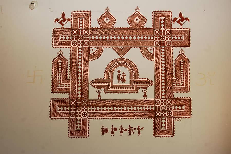 ಗೋಡೆಯ ಮೇಲೆ ಮೂಡಿರುವ ಪಲ್ಲಕ್ಕಿ ಹಸೆಕಲೆ