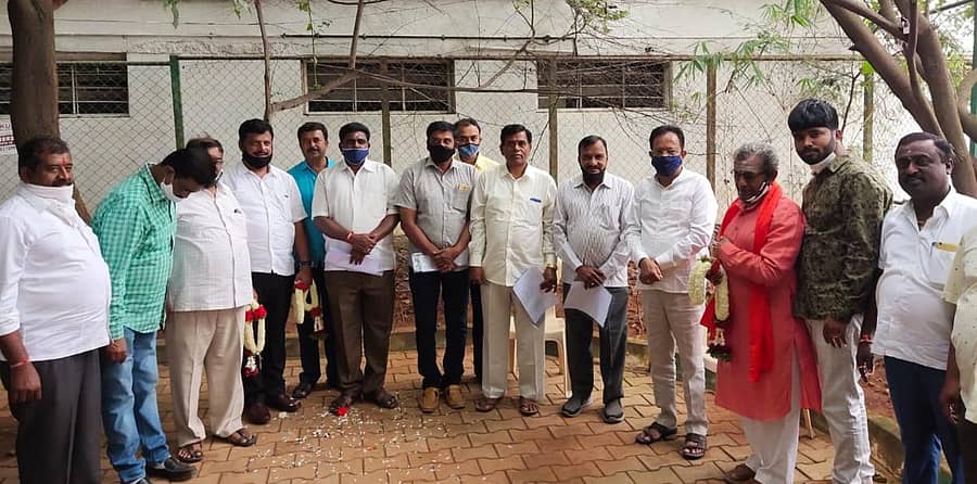 ಆನೇಕಲ್ ತಾಲ್ಲೂಕಿ ಜಿಗಣಿ ಪುರಸಭೆಯ ನಾಮನಿರ್ದೇಶಕರಾಗಿ ನೇಮಕಗೊಂಡ ಸದಸ್ಯರನ್ನು ಶಾಸಕ ಎಂ.ಕೃಷ್ಣಪ್ಪ ಅಭಿನಂದಿಸಿದರು