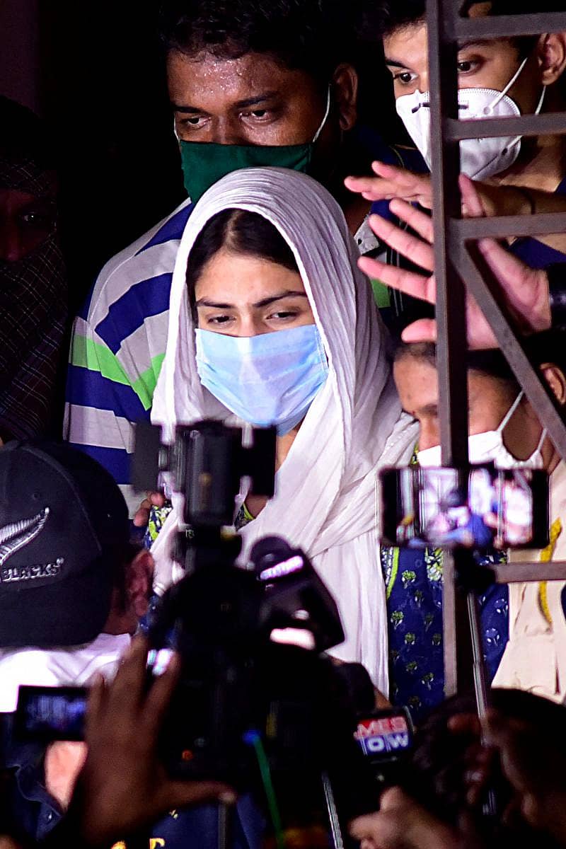 ರಿಯಾ ಚಕ್ರವರ್ತಿ